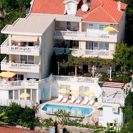 Villa Tenzera Herceg Novi Exteriér fotografie