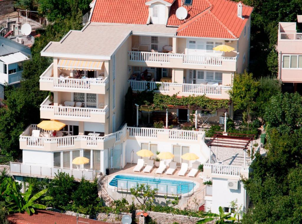 Villa Tenzera Herceg Novi Exteriér fotografie