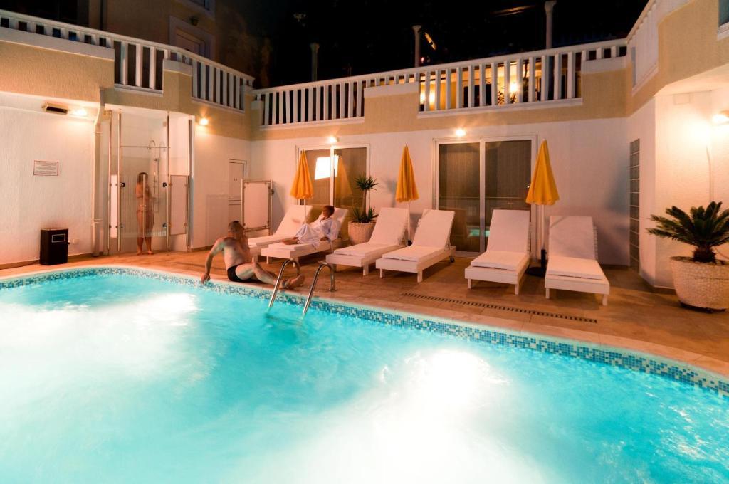 Villa Tenzera Herceg Novi Exteriér fotografie