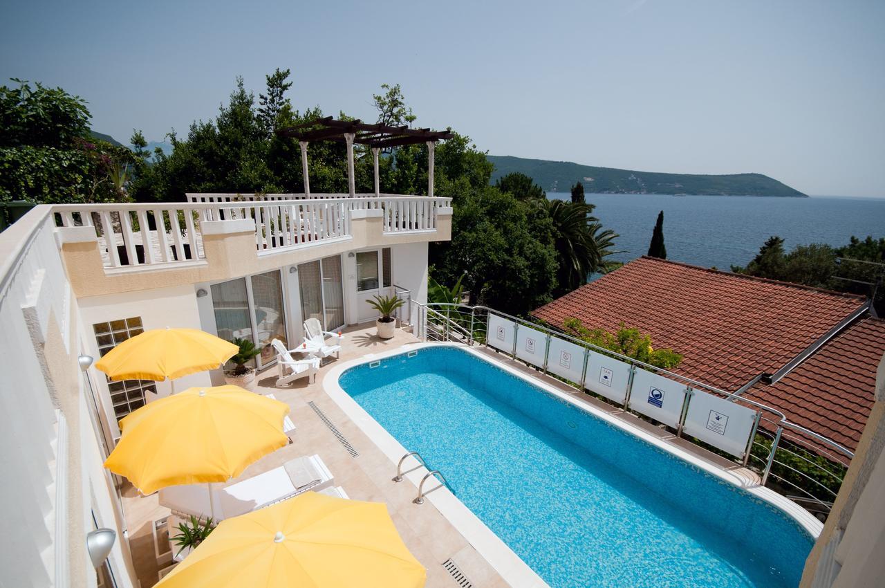 Villa Tenzera Herceg Novi Exteriér fotografie